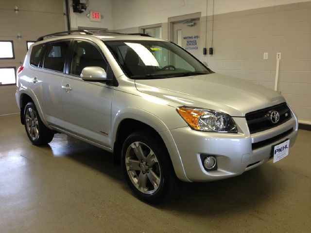 2010 Toyota RAV4 3.2 Cpe