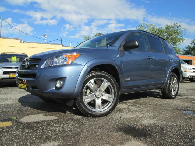 2010 Toyota RAV4 2WD 4dr I4