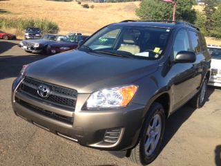 2010 Toyota RAV4 ES LX