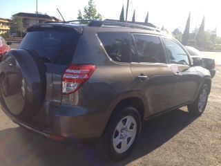 2010 Toyota RAV4 ES LX