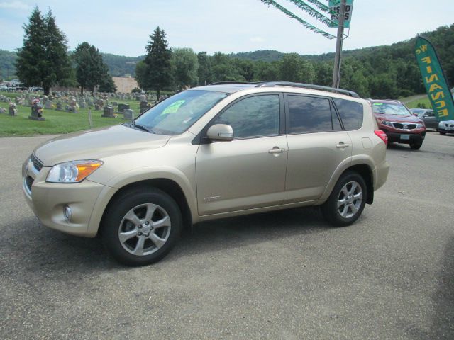 2010 Toyota RAV4 All-weather Pack