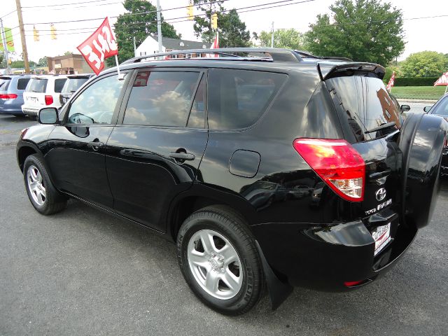 2010 Toyota RAV4 5dr 7-pass Van LE AWD (SE)