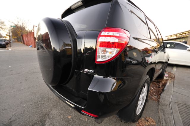 2010 Toyota RAV4 Ram 3500 Diesel 2-WD