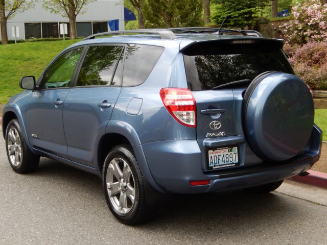 2011 Toyota RAV4 GSX