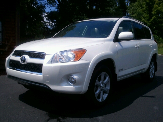 2012 Toyota RAV4 SLT 25