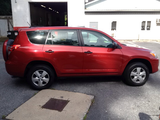 2012 Toyota RAV4 Crew Cab Amarillo 4X4