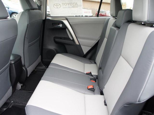 2013 Toyota RAV4 SLT 25