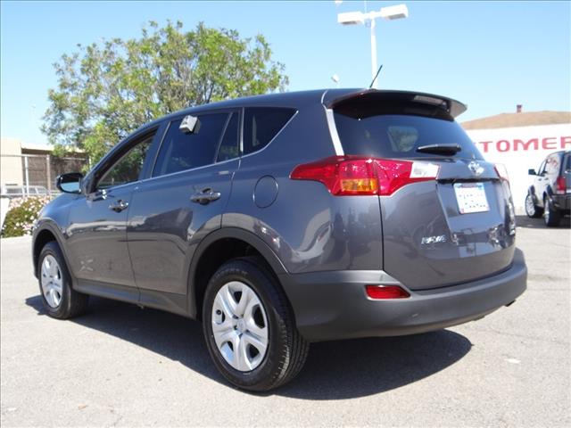 2013 Toyota RAV4 Crew Cab 4x4 W. Shell . Rack