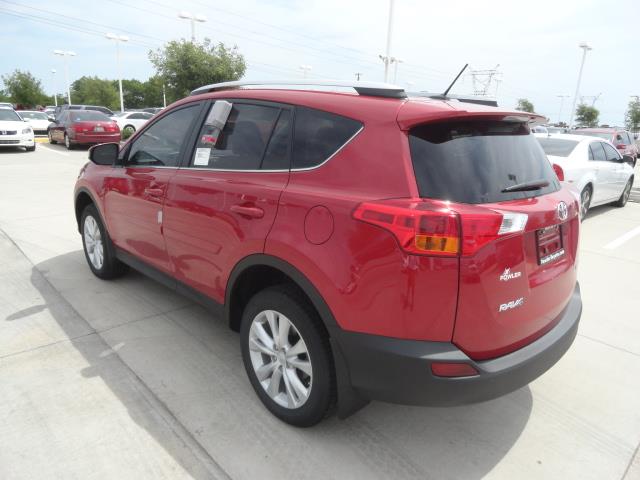 2013 Toyota RAV4 SLT 25