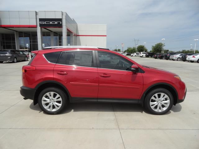 2013 Toyota RAV4 SLT 25