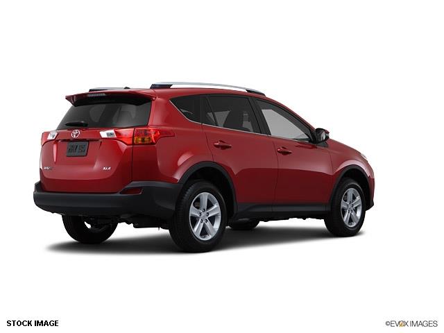 2013 Toyota RAV4 SEL Sport Utility 4D