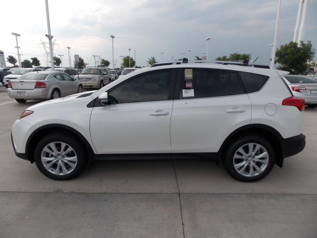 2013 Toyota RAV4 SLT 25