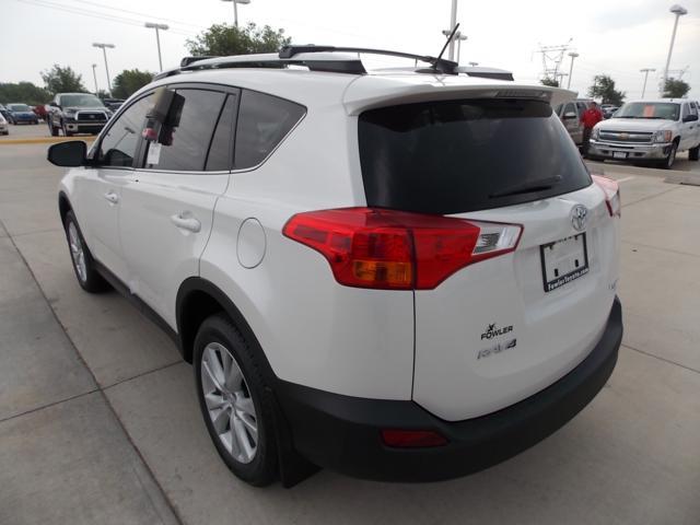 2013 Toyota RAV4 SLT 25