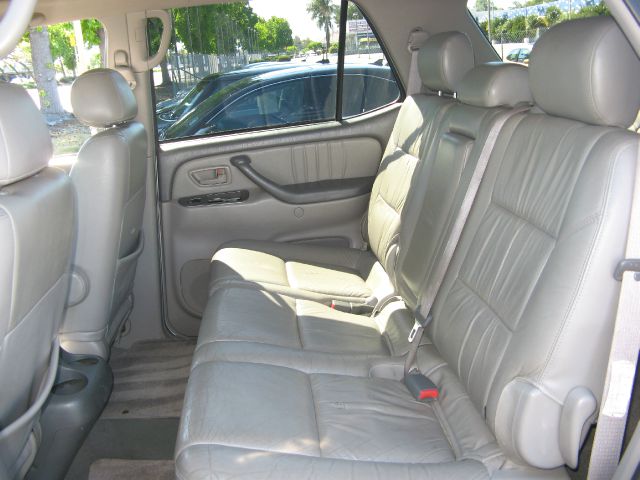 2001 Toyota Sequoia I Limited