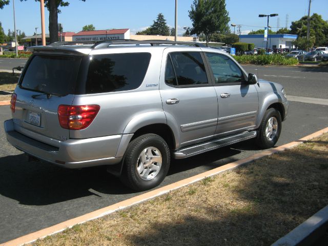 2001 Toyota Sequoia I Limited