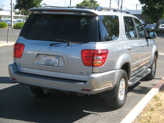 2001 Toyota Sequoia I Limited