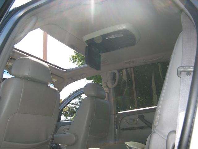 2001 Toyota Sequoia I Limited