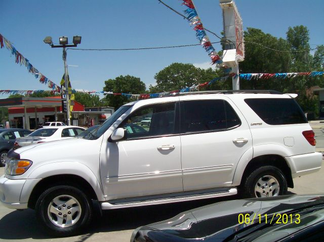 2001 Toyota Sequoia Super