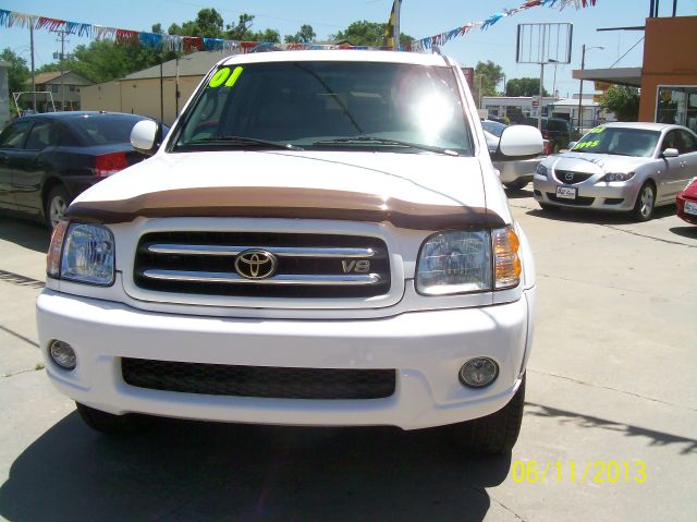 2001 Toyota Sequoia Super