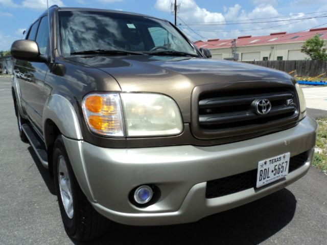 2001 Toyota Sequoia GT Limited