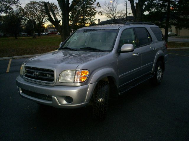 2001 Toyota Sequoia I Limited