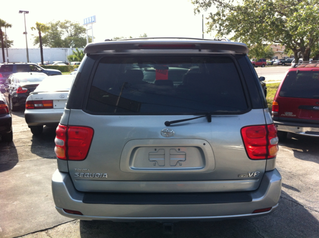 2001 Toyota Sequoia I Limited