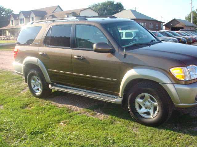 2001 Toyota Sequoia I Limited