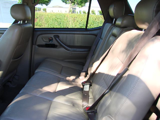 2002 Toyota Sequoia I Limited