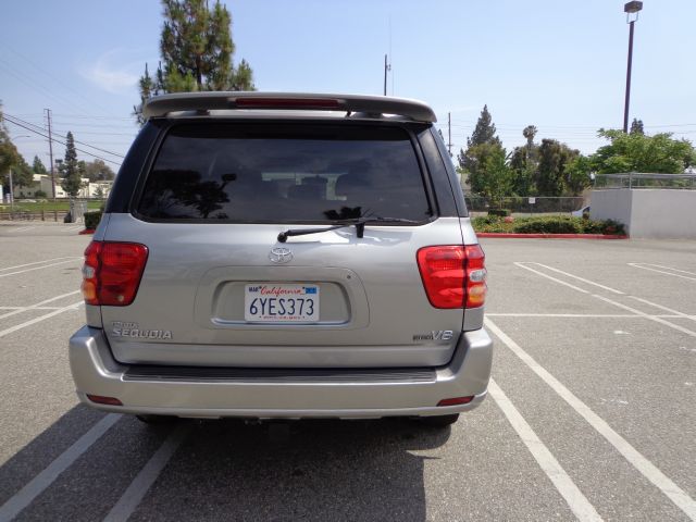 2002 Toyota Sequoia I Limited