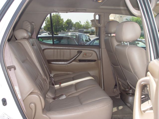 2002 Toyota Sequoia I Limited