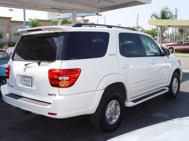 2002 Toyota Sequoia I Limited