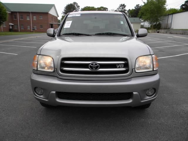 2002 Toyota Sequoia SLT 25