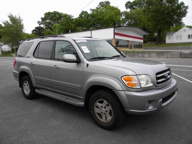 2002 Toyota Sequoia SLT 25