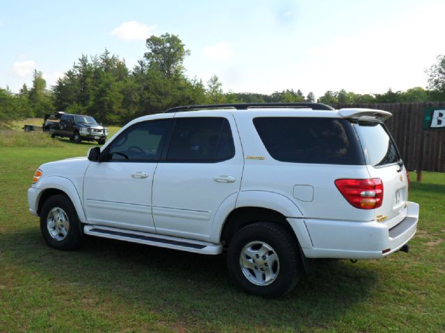 2002 Toyota Sequoia Super