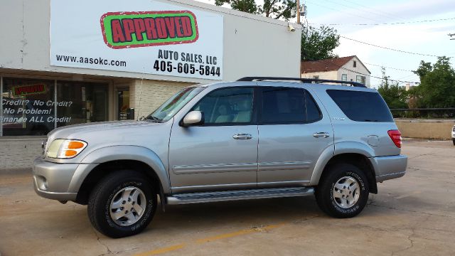 2002 Toyota Sequoia Super