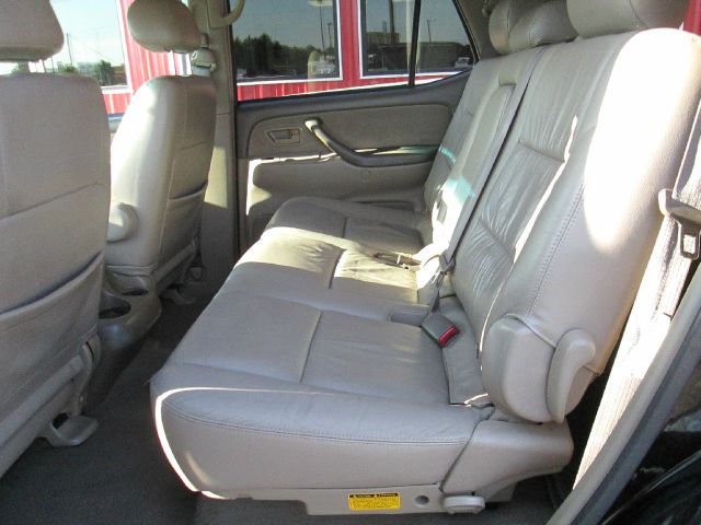 2002 Toyota Sequoia I Limited