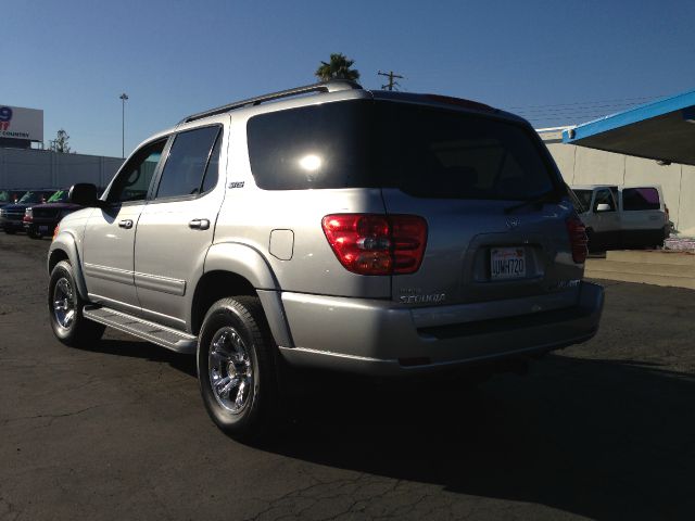 2002 Toyota Sequoia I Limited