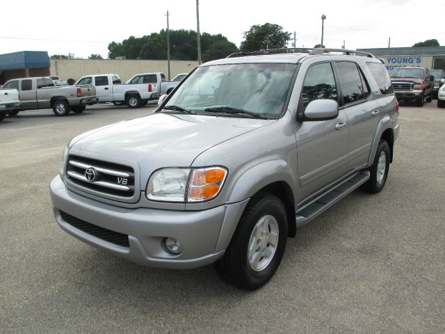 2002 Toyota Sequoia SLT 25