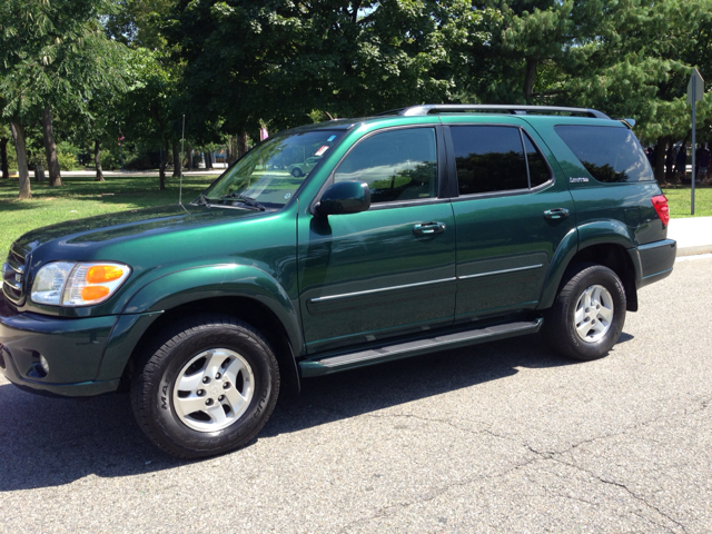 2002 Toyota Sequoia Super