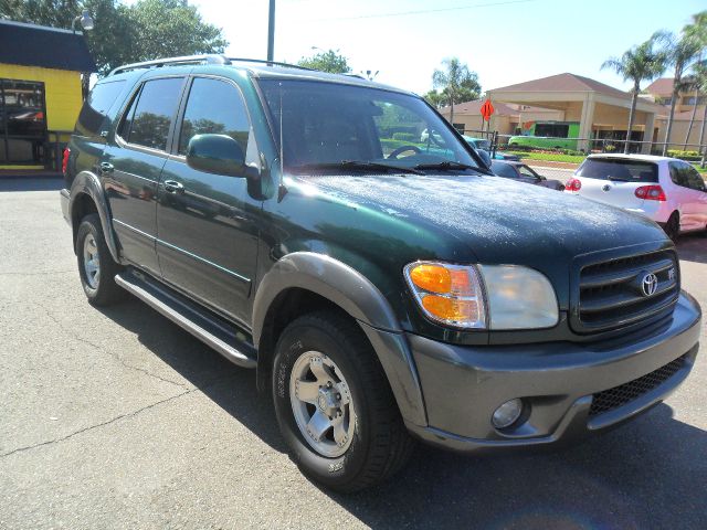 2003 Toyota Sequoia L.T. 4-w.d. 5.3L