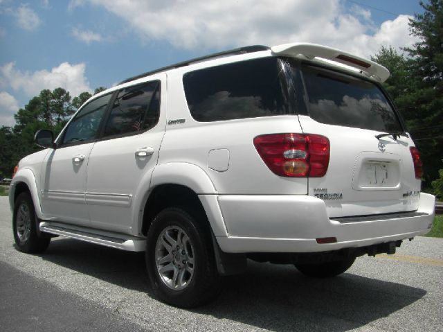 2003 Toyota Sequoia Super