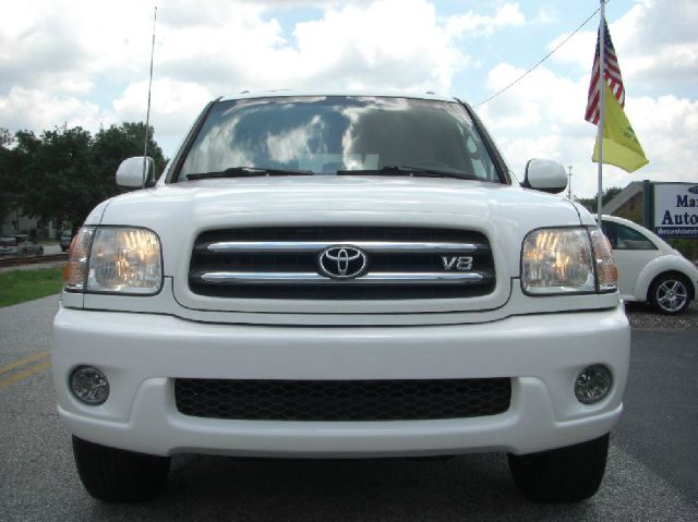 2003 Toyota Sequoia Super