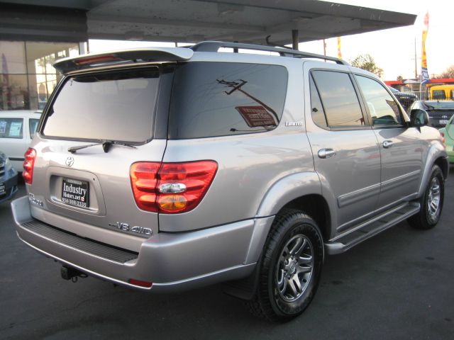 2003 Toyota Sequoia Super