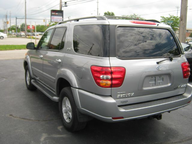 2003 Toyota Sequoia I Limited