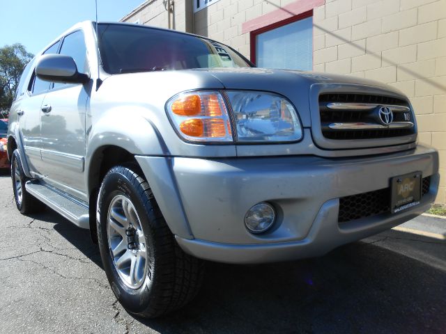 2003 Toyota Sequoia Super