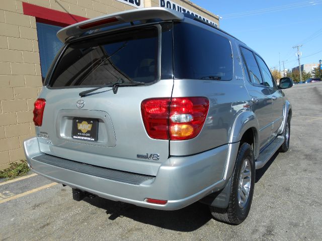 2003 Toyota Sequoia Super