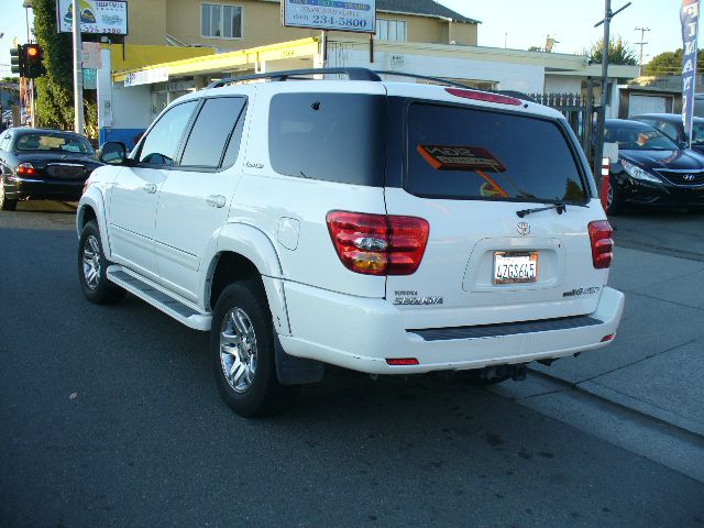 2003 Toyota Sequoia Super