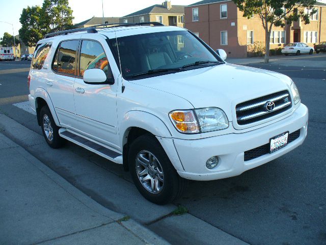 2003 Toyota Sequoia Super