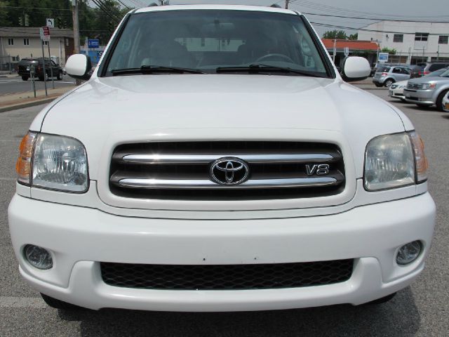 2003 Toyota Sequoia Super