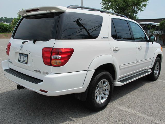 2003 Toyota Sequoia Super